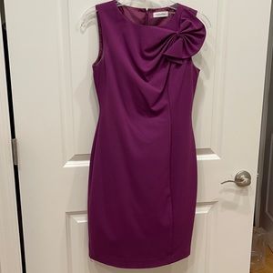 Calvin Klein Size 4 Petite Cocktail Shift Dress